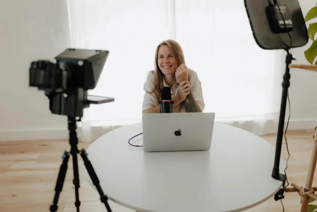 Linda im Zoomcall